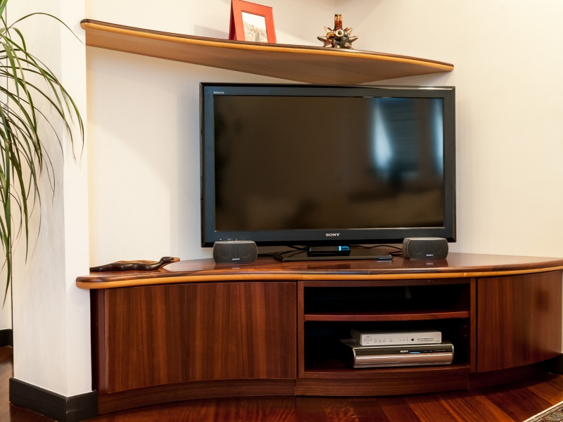CCT Mobili arredamento in legno appartamento