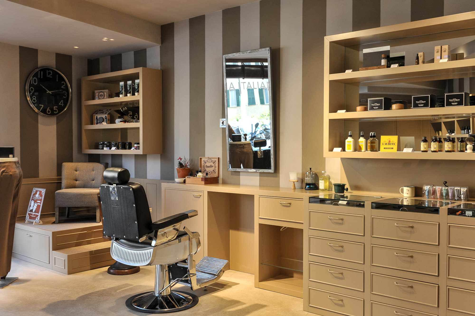 CCT_Mobili_arredamento_barberia_aspera_1226