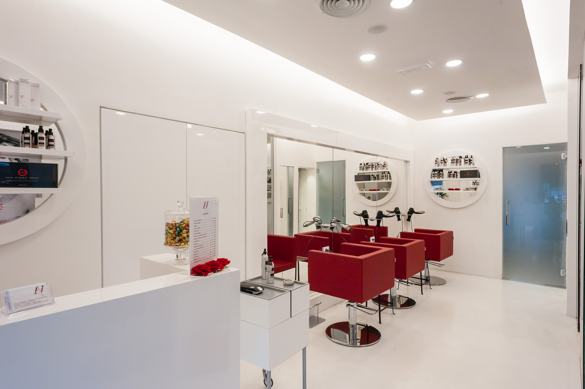 CCT_Mobili_arredamento_parrucchiere_Av_Caprera_7r_1151