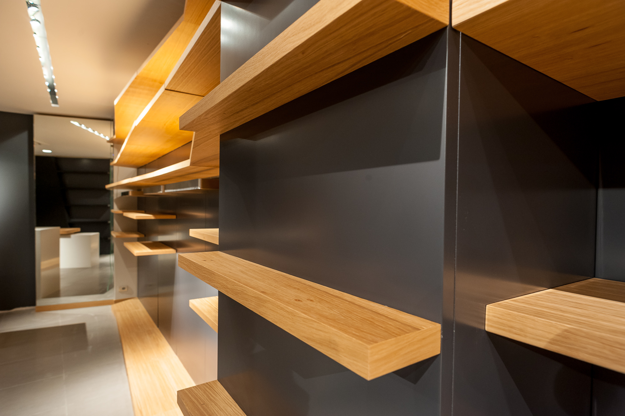 CCT Mobili arredamento slam store genova