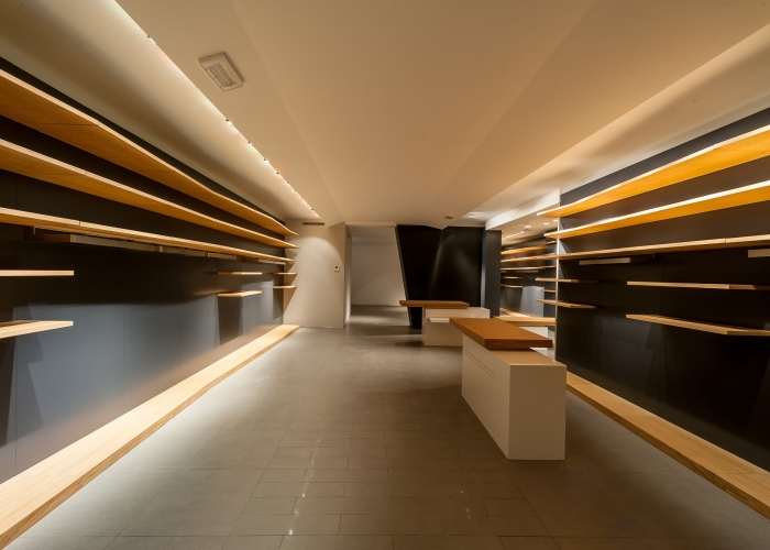 CCT Mobili arredamento slam store genova