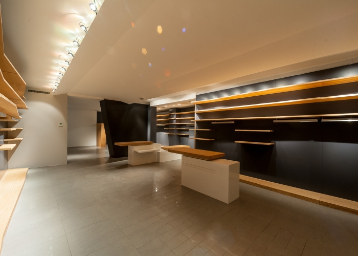 CCT Mobili arredamento slam store genova