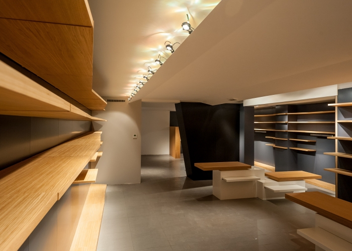 CCT Mobili arredamento slam store genova